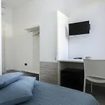 بيت ضيافة Easy Venice 1- 2 3*